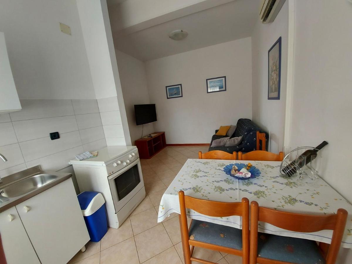 Emma Demarin Apartments เมดูลิน ภายนอก รูปภาพ