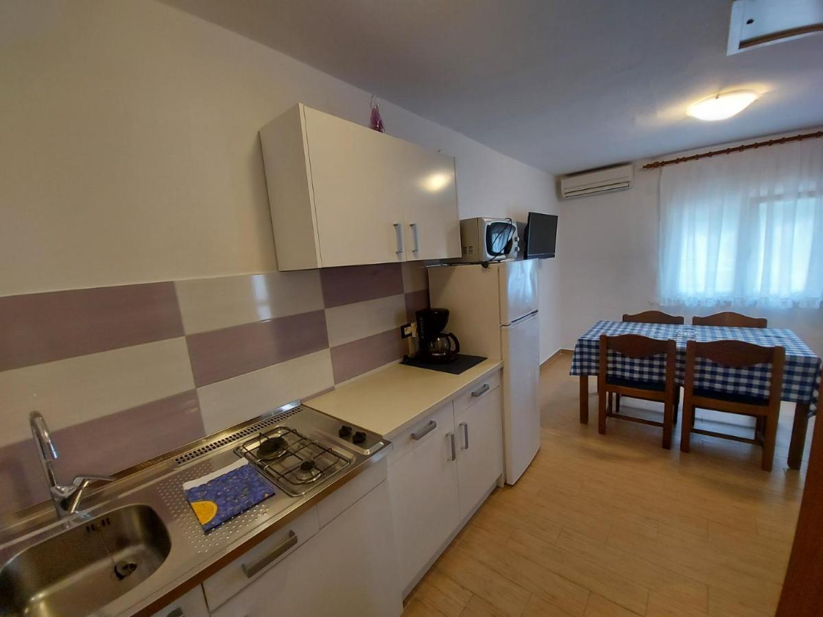 Emma Demarin Apartments เมดูลิน ภายนอก รูปภาพ